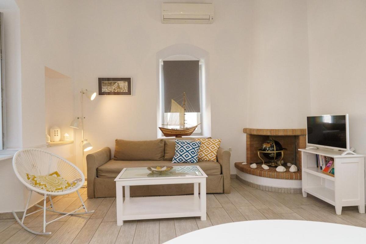 Gaia Accomodation Hydras Esterno foto